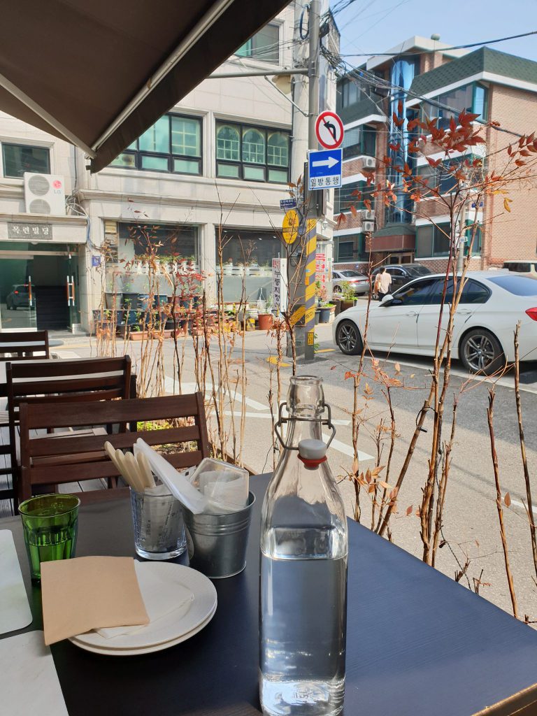 애견동반식당 이라피